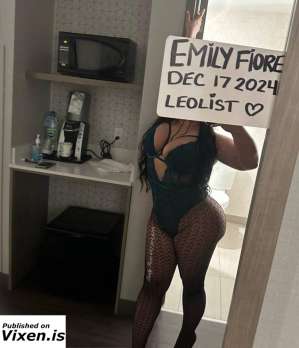 MILTON LAST DAY♡ ❀ emily fiore in Milton