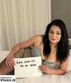 Milf - Open Minded - Sensual Experience in Markham