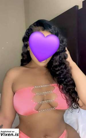 Dreamy exotic incall\ outcall mouth skills in Markham