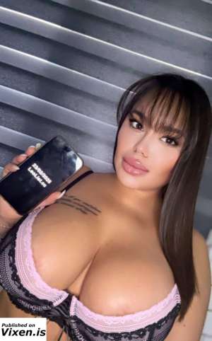 HERE NOW !New in Town Brunnette Busty Tattooed Beauty in Saskatoon