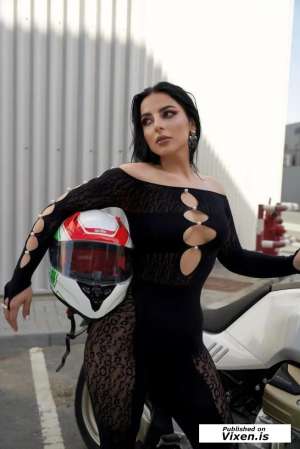 Emma 23Yrs Old Escort Riyadh Image - 3