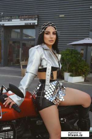 Emma 23Yrs Old Escort Riyadh Image - 8