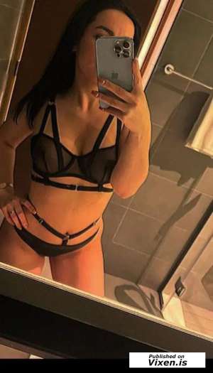 Emma 23Yrs Old Escort Riyadh Image - 10