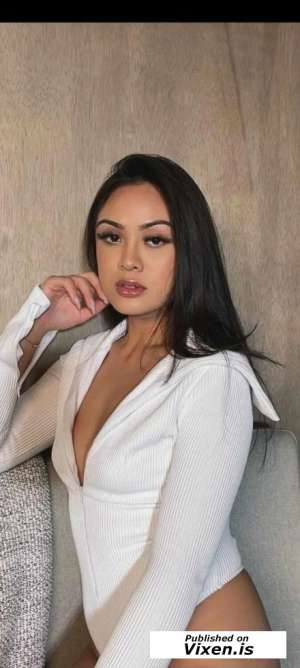 Escort model Anna, Hong Kong in Hong Kong