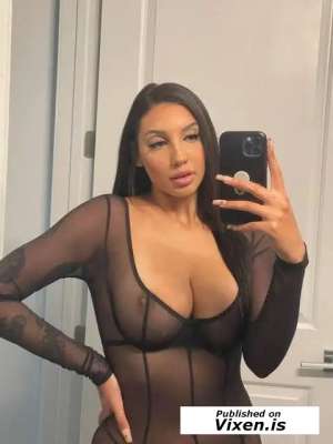 Escort model Jessbliss, Minneapolis in Minneapolis MN