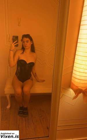GTA/DURHAM - Your Tall SlimThick Slut in Toronto