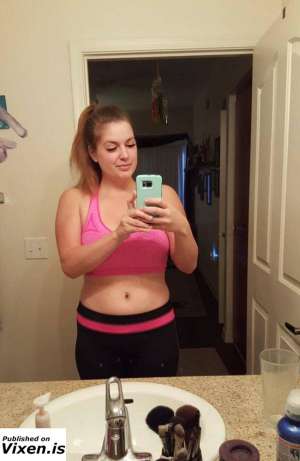 am available for both incall and outcall service in Lloydminster