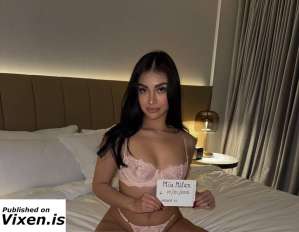 I am 22years old sweet and hot and soft sexy girl.High clas