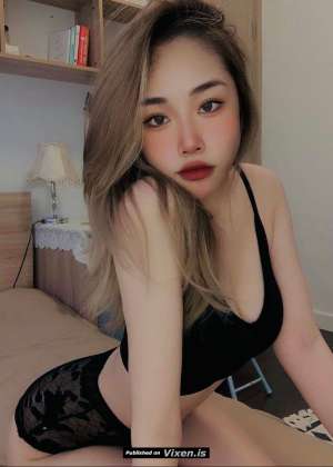 23Yrs Old Malaysian Escort Brown C Cup 49KG 169CM Tall Johor in Johor Bahru