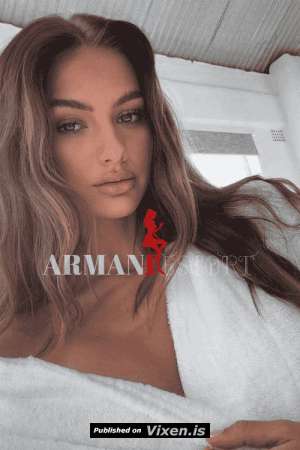 23Yrs Old Russian Escort Brown B Cup 58KG 170CM Tall  in Frankfurt