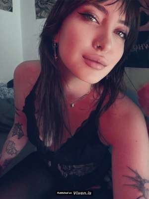 Liza 22Yrs Old Escort Brown B Cup 51KG 169CM Tall Prague in Prague