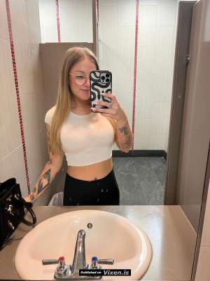 23Yrs Old Escort 55KG 168CM Tall Athens Image - 6