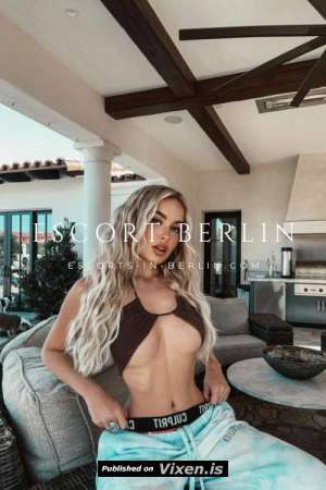 24Yrs Old Escort 61KG 167CM Tall Berlin Image - 2