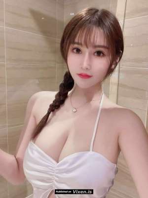 25Yrs Old Chinese Escort Brown C Cup 51KG 169CM Tall  in Cyberjaya
