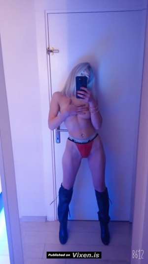 25Yrs Old Escort 55KG 170CM Tall Istanbul Image - 1