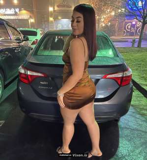 30Yrs Old Escort 44KG 170CM Tall Shanghai Image - 1