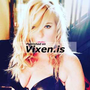 Mistress Scarlett Black 40Yrs Old Escort 70KG 156CM Tall Leicester Image - 6