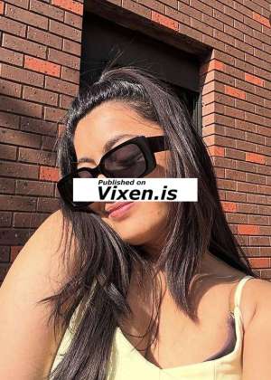 Adelaide Indian girls available tonight🌙 in Adelaide
