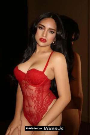 Indian Slut girl next door with big tits and loves fucking hard!, St Agnes/ Modbury – in Adelaide