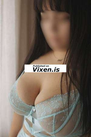 Brooklyn - Curvy & Kinky Backdoor Queen - Incall & Outcall Available!