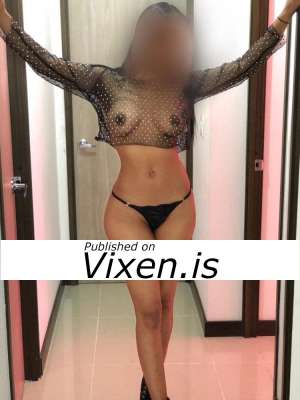 Lovelynextdoorgirl in Mount Isa