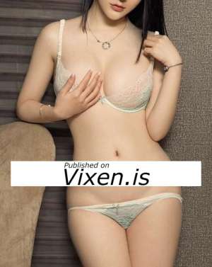 23Yrs Old Escort Size 6 158CM Tall Cairns Image - 0