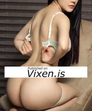 23Yrs Old Escort Size 6 158CM Tall Cairns Image - 2