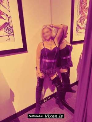 Skylar 51Yrs Old Escort Melbourne Image - 0