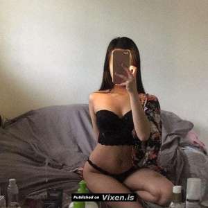 30Yrs Old Escort Brisbane Image - 1