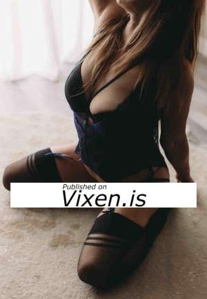 Sensual Lea  Tantra goddess in Central Coast