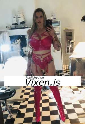 40Yrs Old Escort Sydney Image - 9