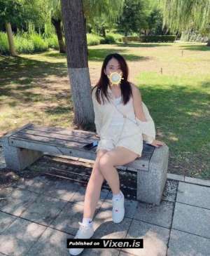 Wolli Creek Asian mature lady short stay in this area